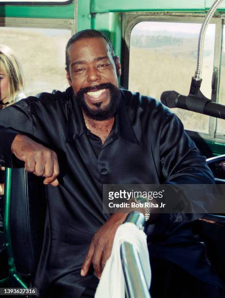 Singer/Entertainer Barry White films a TV commercial for Prodigy on location north of Los Angeles, August 1, 1995 in Calabasas, California.