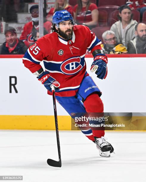 Mathieu Perreault of the Montreal Canadiens skates against the Boston Bruins during the second period at Centre Bell on April 24, 2022 in Montreal,...