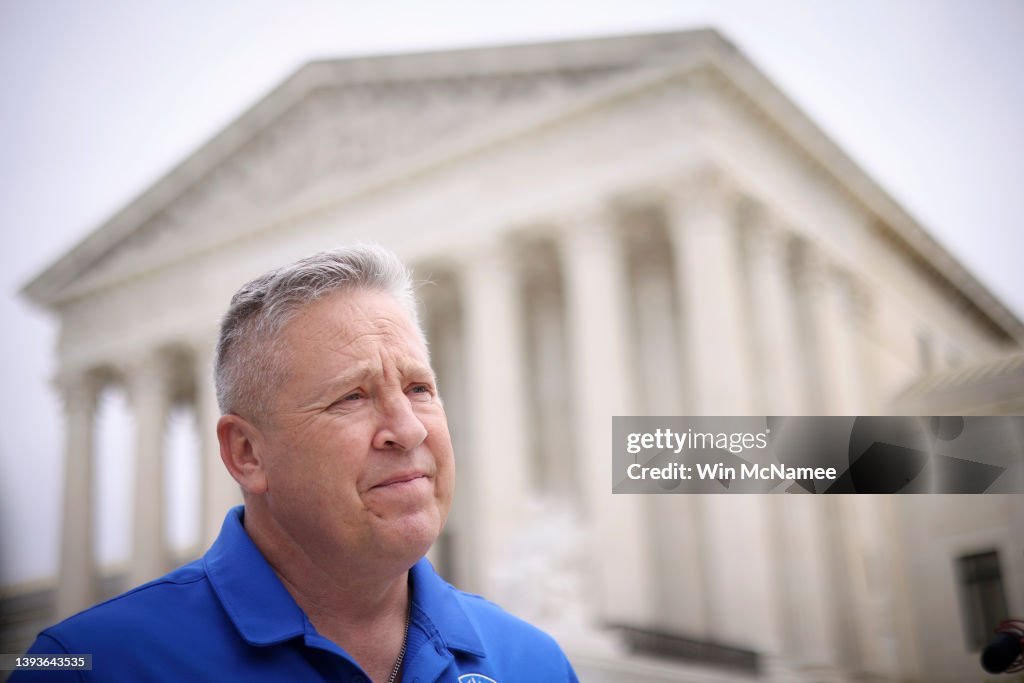 Christians Gather At Supreme Court To Pray As Bremerton Case Is Heard