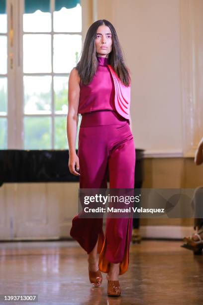 Model walks the runway during the Kris Goyri show as part of the Mercedes-Benz Fashion Week Mexico 2022 - Day 1 at Casa Del Lago on April 25, 2022 in...