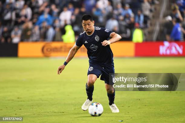 Roger Espinoza of Sporting Kansas City with the ball during a game between Columbus Crew and Sporting Kansas City at Children's Mercy Park on April...