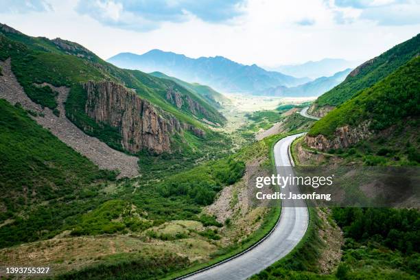 road - backpacker road stock pictures, royalty-free photos & images