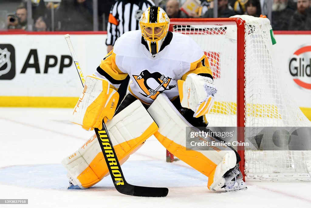 Boston Bruins v Pittsburgh Penguins