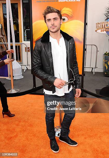 Actor Zac Efron attends the premiere of Dr. Seuss' "The Lorax" at Universal Studios Hollywood on February 19, 2012 in Universal City, California.