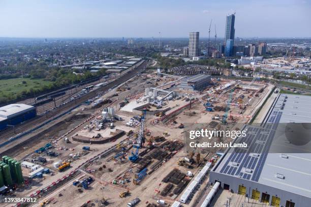 aerial view of old oak common railway station construction site. - hs2 foto e immagini stock