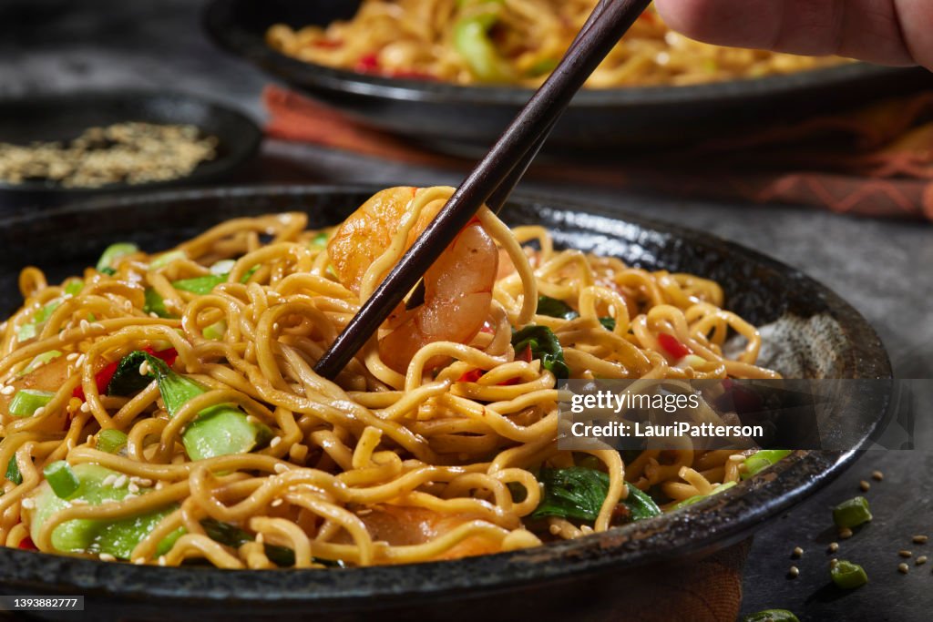 Teriyaki Shrimp with Ramen Noodles