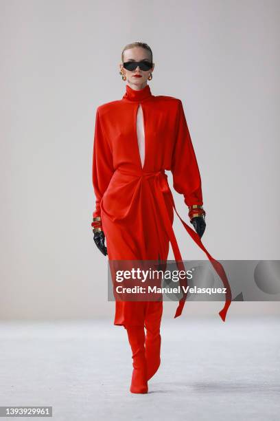 Model walks the runway during the Alfredo Martinez show as part of the Mercedes-Benz Fashion Week Mexico 2022 - Day 2 at Museo Anahualcalli on April...