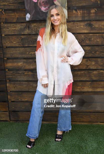 Ashlee Simpson attends Kathy Hilton x Halo Dog Collar National Pet Month Garden Party on April 26, 2022 in Bel Air, California.
