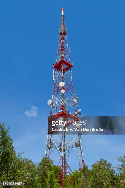 radio tower - eric van den brulle stock pictures, royalty-free photos & images
