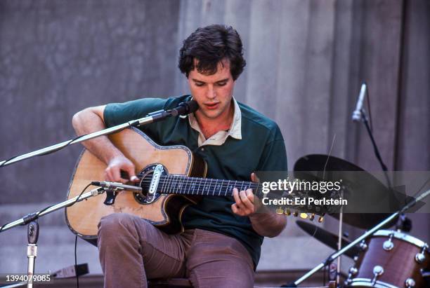 Leo Kottke performs at the Greek Theatre on September 21, 1975 in Berkeley, California.