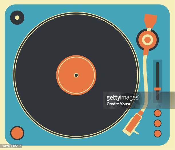 stockillustraties, clipart, cartoons en iconen met retro music vintage turntable poster in retro desigh style. disco party 60s, 70s, 80s. - gramophone