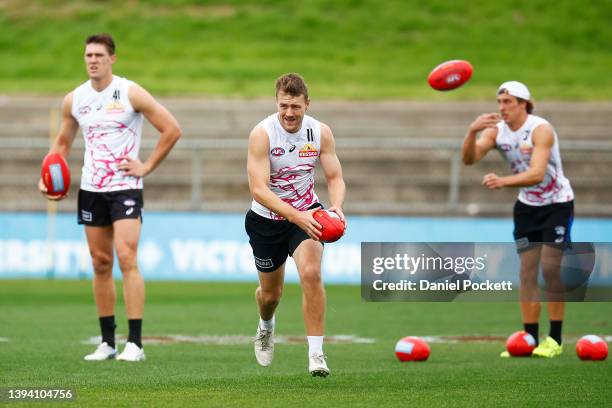 Jack Macrae of the Bulldogs in action during a Western Bulldogs AFL training session at Whitten Oval on April 28, 2022 in Melbourne, Australia.