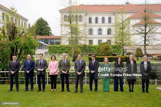 Family photo of the President of the Xunta de Galicia, Alberto Nuñez Feijoo and the conselleiros, before participating in the Consello meeting, in...