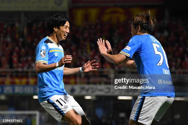 Yuki Otsu of Jubilo Iwata celebrates the first goal during the J.LEAGUE Meiji Yasuda J1 10th Sec. Match between Jubilo Iwata and Nagoya Grampus at...