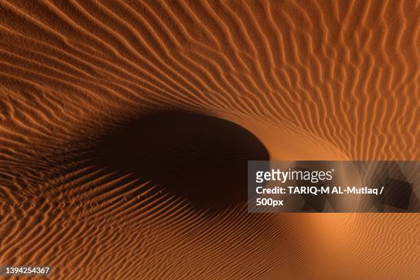 full frame shot of sand dune - saudi arabia desert stock pictures, royalty-free photos & images