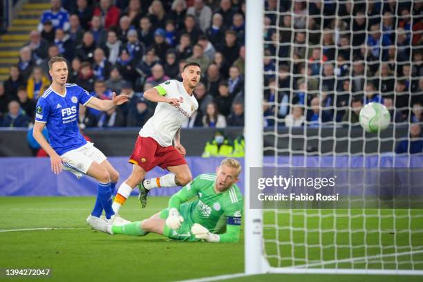 Lorenzo Pellegrini of AS Roma scores the first goal for his team during the UEFA Conference League Semi Final Leg One match between Leicester City...