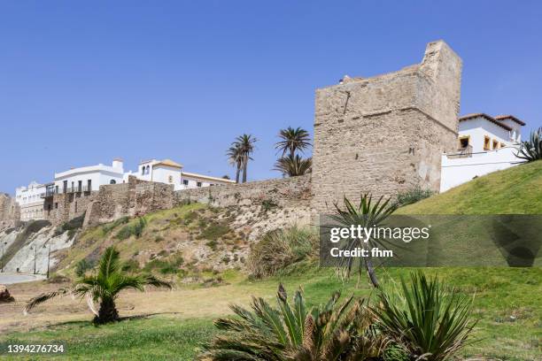 tarifa old town (andalusia/ spain) - costa de la luz stock-fotos und bilder