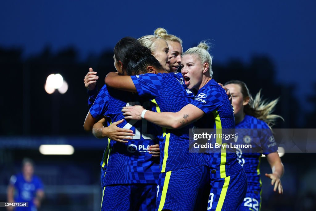 Chelsea Women v Tottenham Hotspur Women - Barclays FA Women's Super League