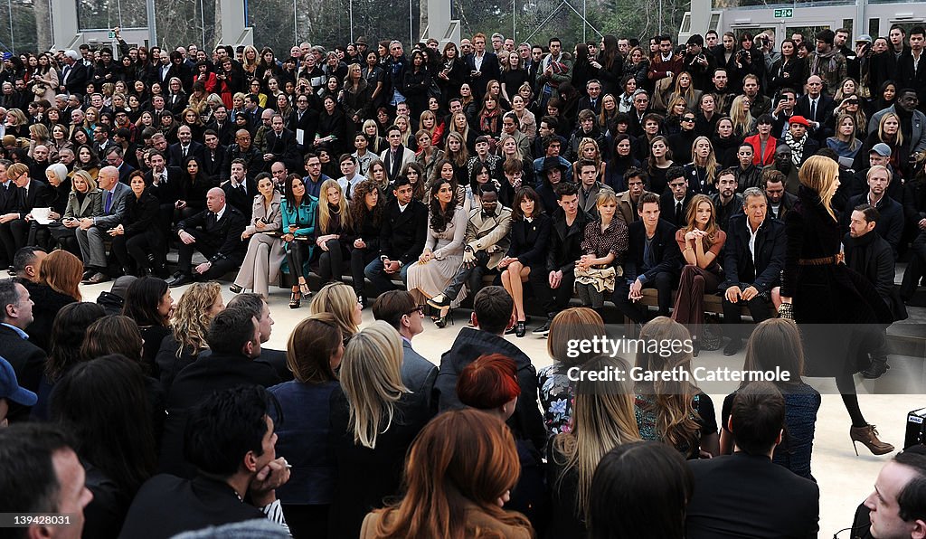 Burberry Autumn Winter 2012 Womenswear Front Row