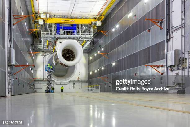 Engine Testbed Engine Test Cell Photos and Premium High Res Pictures - Getty Images