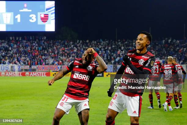 Lazaro of Flamengo celebrates with teammate Marinho after scoring the third goal of his team during a match between Universidad Catolica and Flamengo...