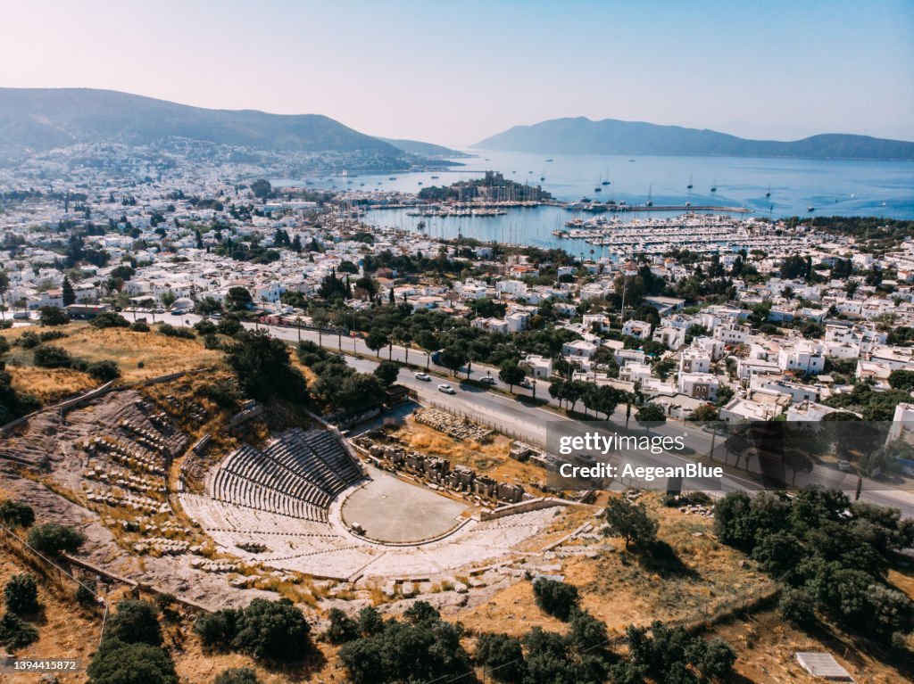 Luftaufnahme der Burg vom antiken Theater von Bodrum
