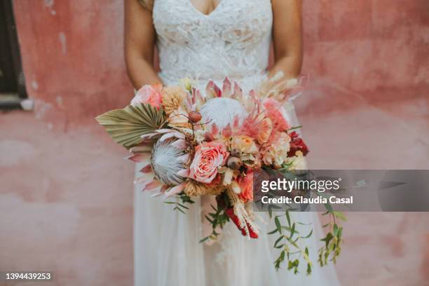 boho wedding bouquet of flowers - protea stock pictures, royalty-free photos & images
