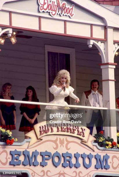 American singer-songwriter, actress, and businesswoman Dolly Parton, speaks to the crowd circa 1996 at Dollywood in Pigeon Forge, Tennessee.