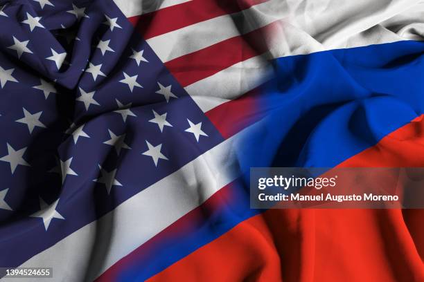 flags of the united states of america and russia - russian flag colors stock pictures, royalty-free photos & images