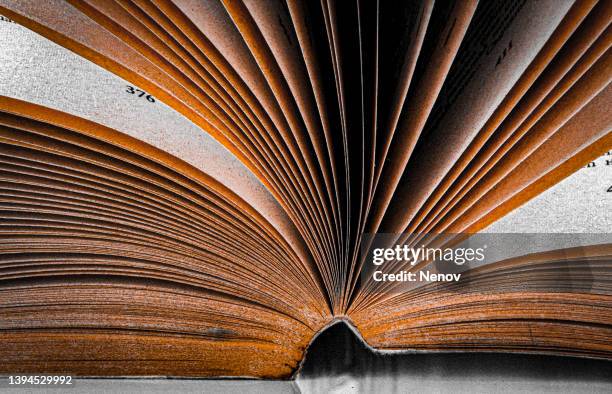 image of open book - märchen stock-fotos und bilder