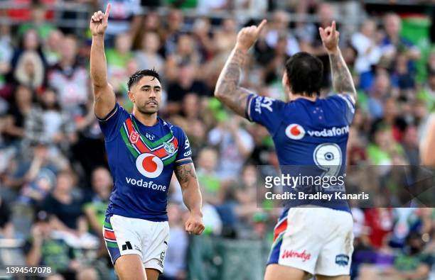 Shaun Johnson of the Warriors and team mates celebrate victory during the round eight NRL match between the New Zealand Warriors and the Canberra...
