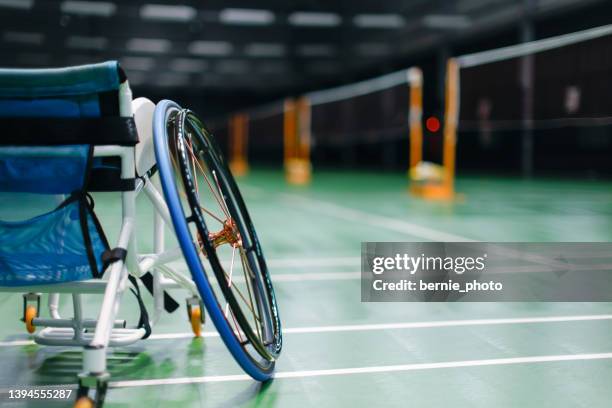 handicapped badminton sport concept - badminton sport stockfoto's en -beelden