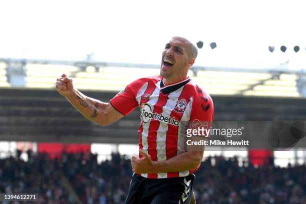 Oriol Romeu of Southampton celebrates after scoring their team's first goal during the Premier League match between Southampton and Crystal Palace at...