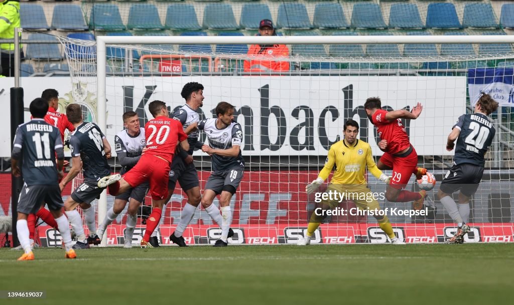 DSC Arminia Bielefeld v Hertha BSC - Bundesliga