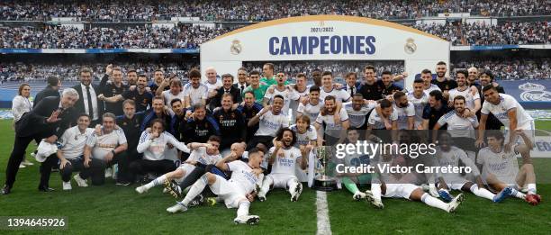 Real Madrid players celebrate winning the La Liga Santander title after the LaLiga Santander match between Real Madrid CF and RCD Espanyol at Estadio...