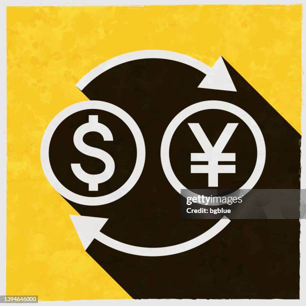 währungsumtausch - dollar yen. symbol mit langem schatten auf strukturiertem gelbem hintergrund - yen sign stock-grafiken, -clipart, -cartoons und -symbole