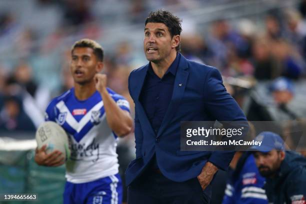 Bulldogs coach Trent Barrett watches a conversion attempt during the round eight NRL match between the Canterbury Bulldogs and the Sydney Roosters at...