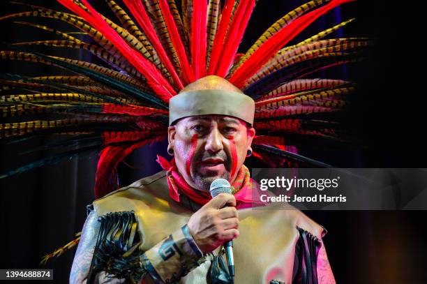 Calpulli Aztec Intergado Danza Azteca Photos and Premium High Res Pictures - Getty Images