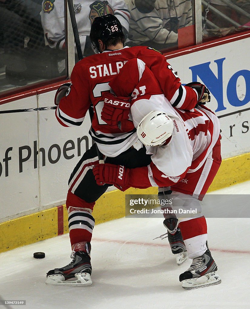 Detroit Red Wings v Chicago Blackhawks