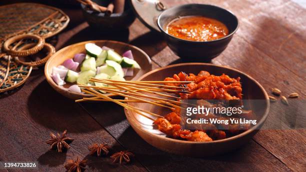 chicken satay, asian food - traditional malay food stock pictures, royalty-free photos & images