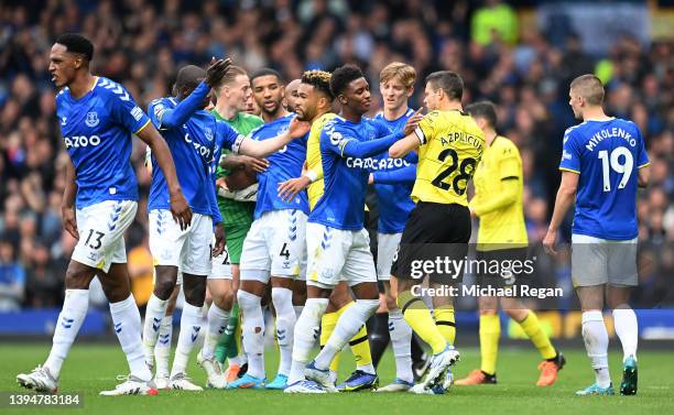 Tempers flare between Everton and Chelsea players during the Premier League match between Everton and Chelsea at Goodison Park on May 01, 2022 in...