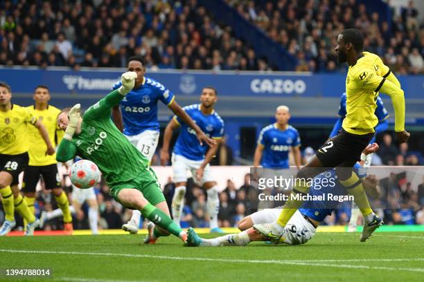 Jordan Pickford of Everton saves a shot from Antonio Rudiger of Chelsea during the Premier League match between Everton and Chelsea at Goodison Park...