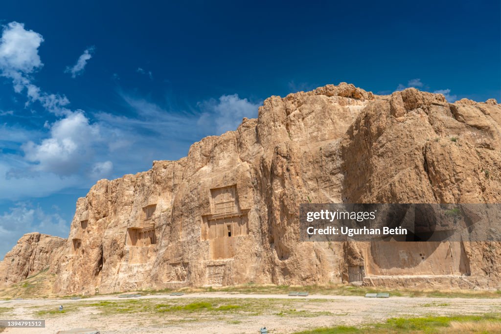 Rustam Pathra View Of Naqshe Rustam Necropolis Near Persepolis Iran Foto de stock ...