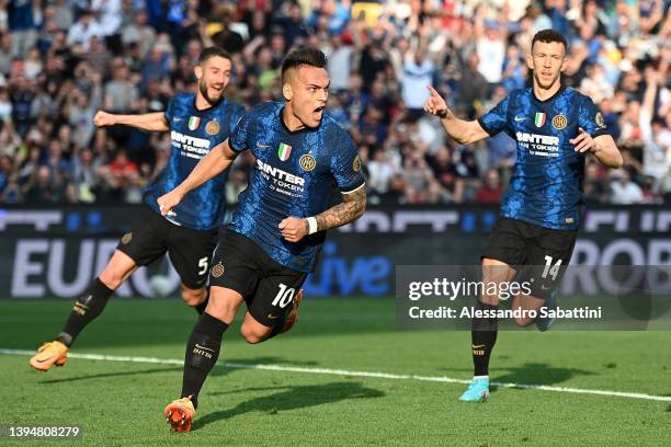 Lautaro Martinez of FC Internazionale celebrates after scoring his team second goal during the Serie A match between Udinese Calcio and FC...