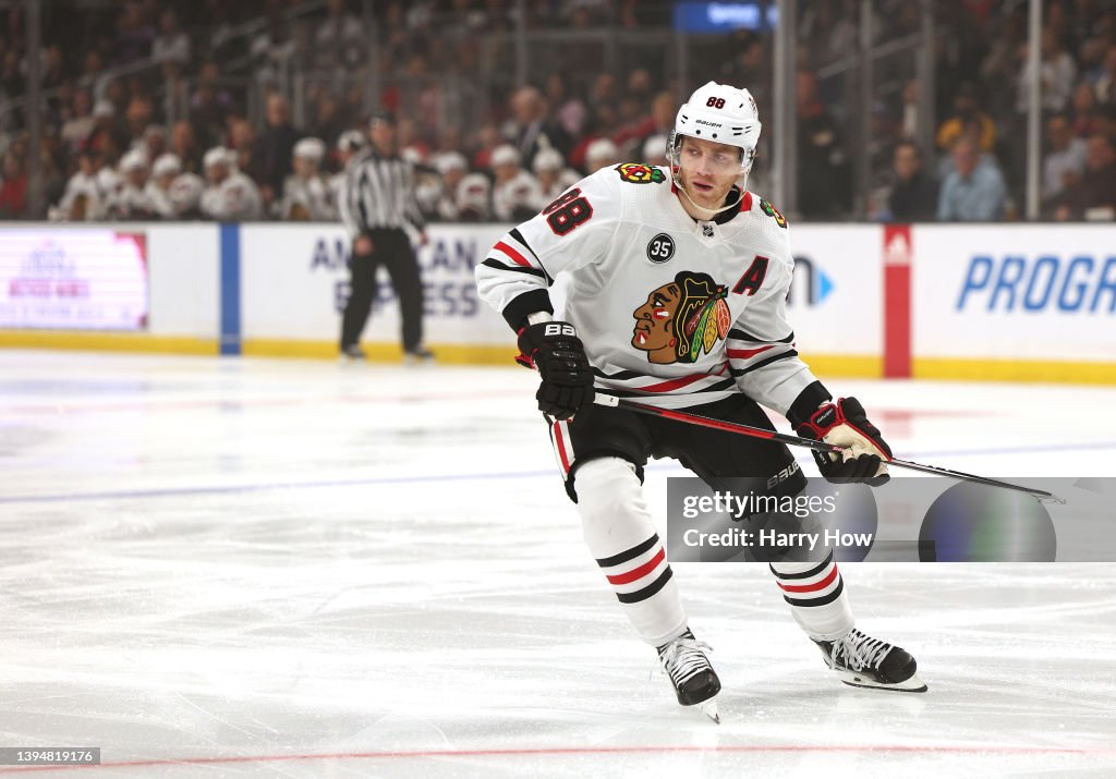 Chicago Blackhawks v Los Angeles Kings