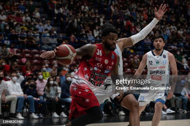 Troy Daniels, #30 of AX Armani Exchange Olimpia Milano, dribbles during the LBA Lega Basket Serie A Round 29 match between AX Armani...