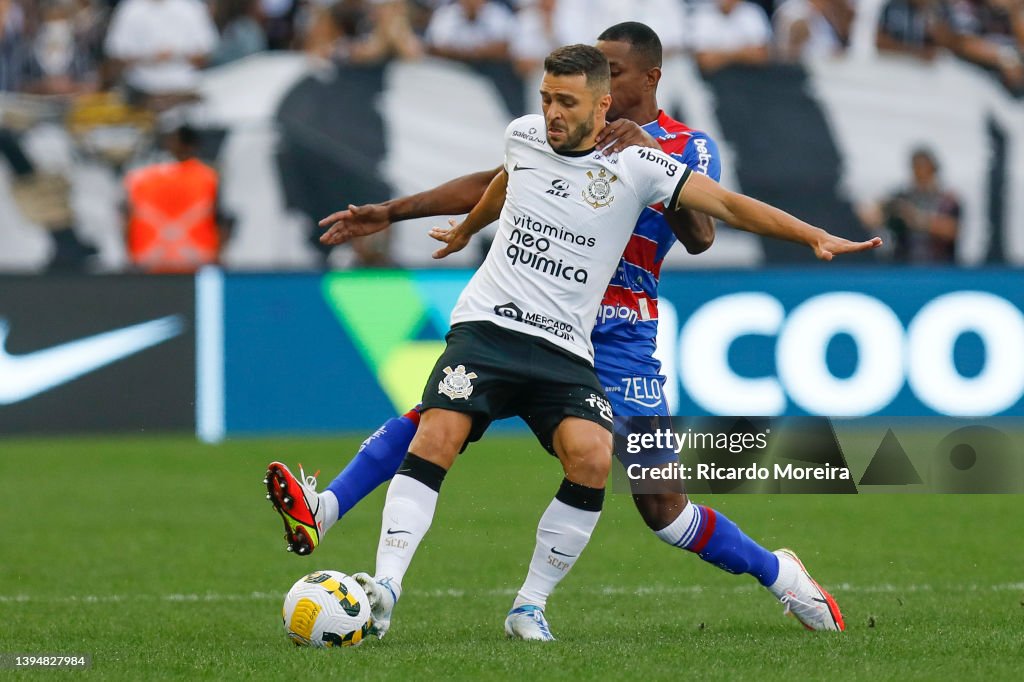 Corinthians v Fortaleza - Brasileirao 2022