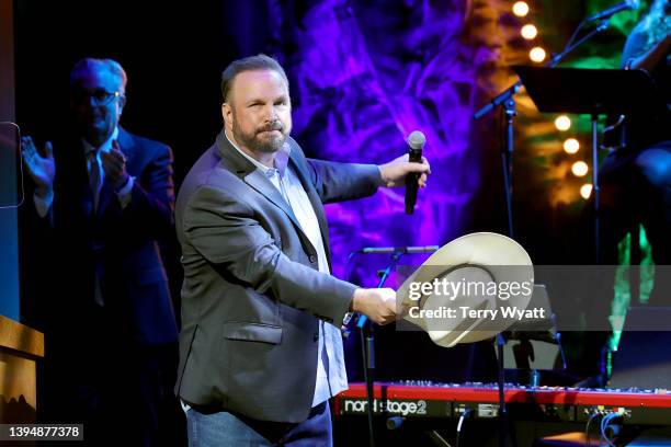 Garth Brooks performs onstage for the class of 2021 medallion ceremony at Country Music Hall of Fame and Museum on May 01, 2022 in Nashville,...