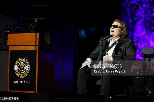 Ronnie Milsap speaks onstage for the class of 2021 medallion ceremony at Country Music Hall of Fame and Museum on May 01, 2022 in Nashville,...