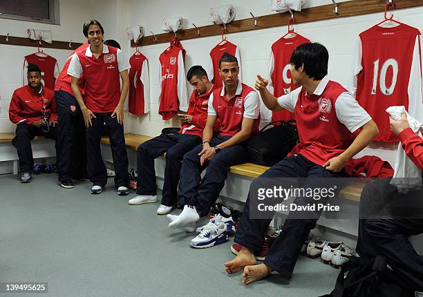 Martin Angha, Yossi Benayoun, Oguzhan Ozyakup, Marouane Chamakh and Ju Young Park of Arsenal in the changingroom before the Barclays Premier Reserve...